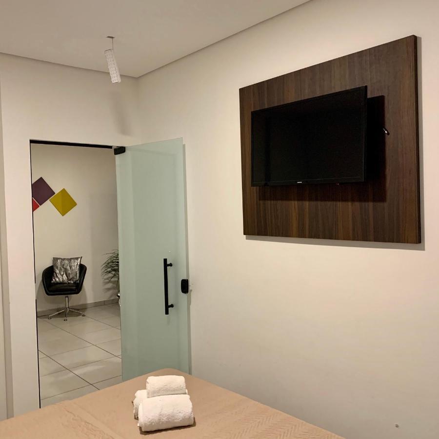 Hotel Smart Можи-Мирин Экстерьер фото