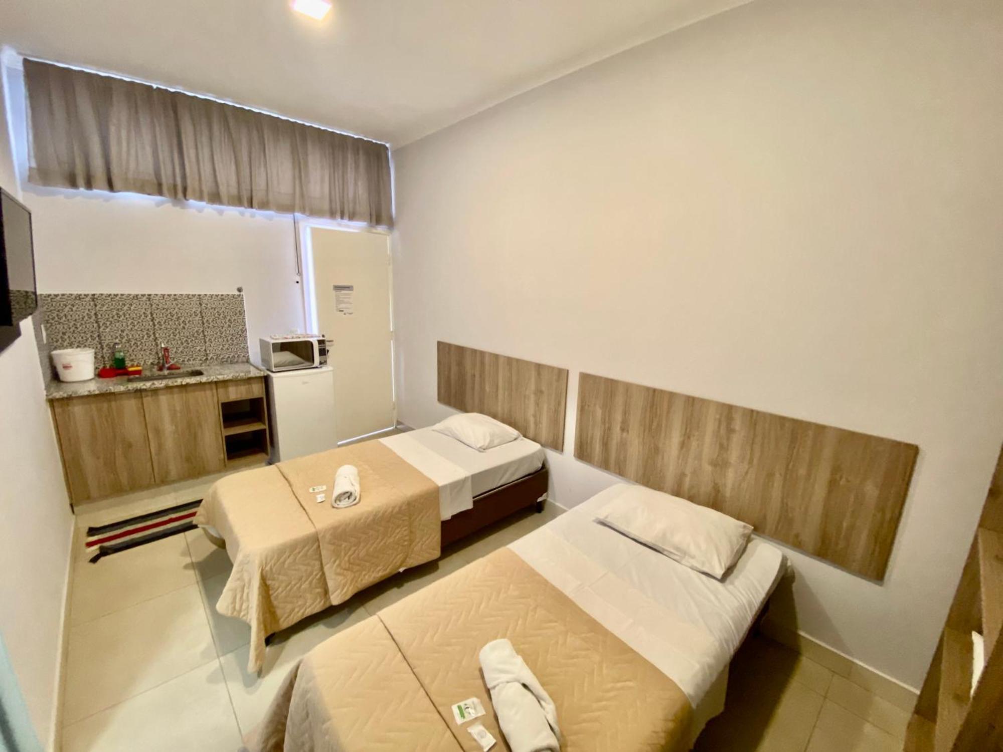 Hotel Smart Можи-Мирин Экстерьер фото